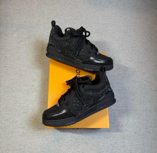 Black studded skate sneaker - black, lv